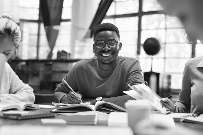 Nouvelle économie: Le gouvernement promeut les étudiants talentueux