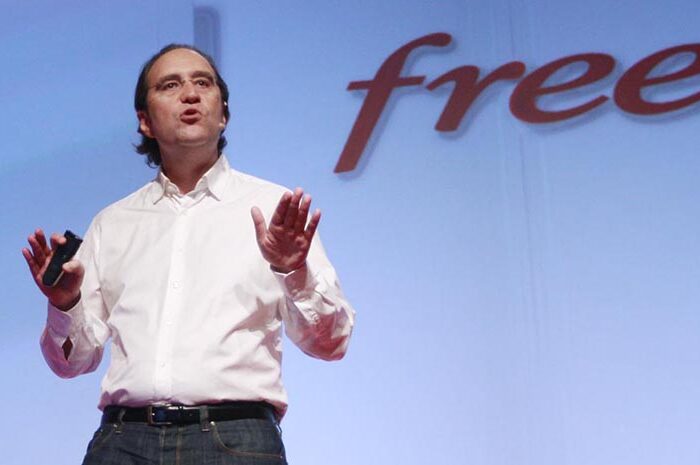 Xavier Niel dans la délégation de la visite de Macron.  Est ce que Free va s&rsquo;installer en Algérie?