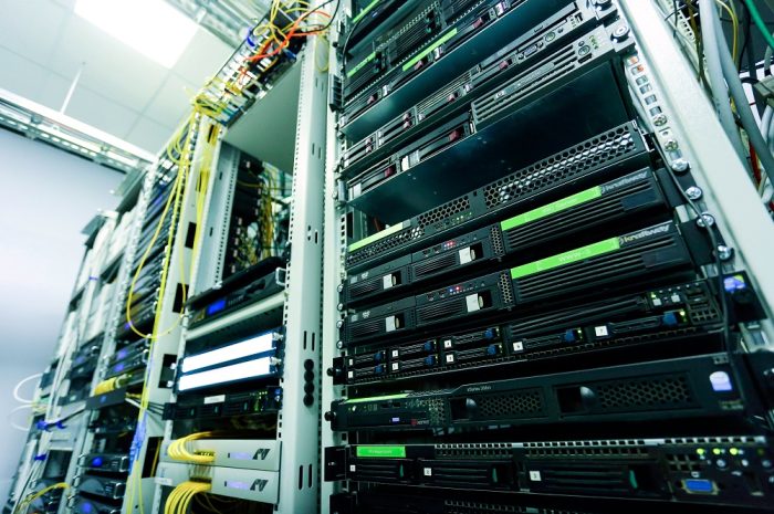 INTELLIGENCE ARTIFICIELLE : ET SI L’IA N’AVAIT PLUS BESOIN DES PUCES NVIDIA?
